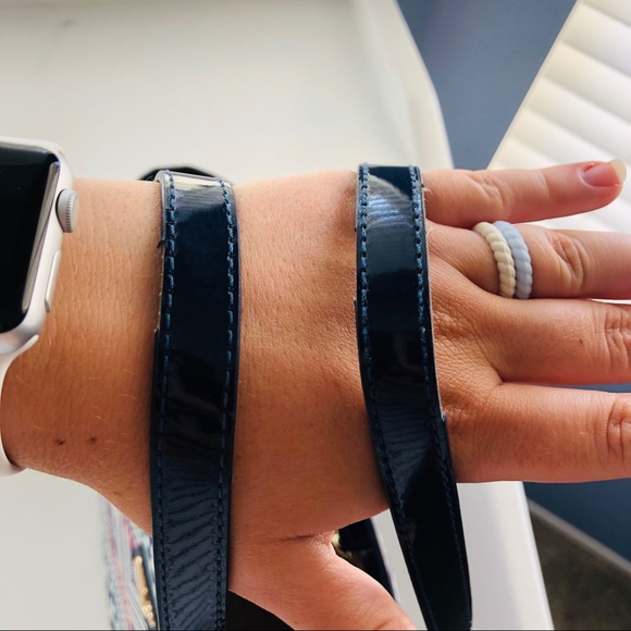 Vineyard Vines Tote - Picture 4 of 5